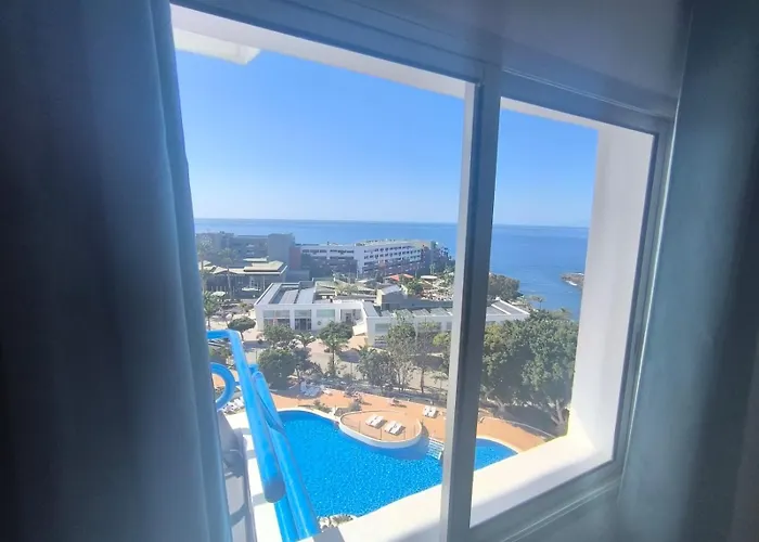 Paraiso Sur アデヘ